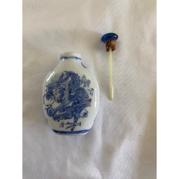 Antique Chinese Blue and White Porcelain Snuff Bottle With Mark 2” X 1.5” - Picture 3 of 9